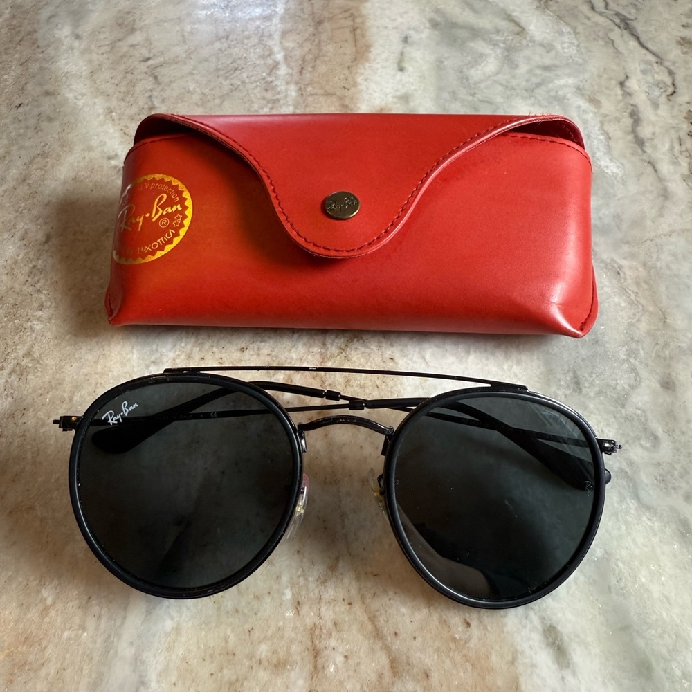 ray-ban round double bridge all black sunglasses with case!
